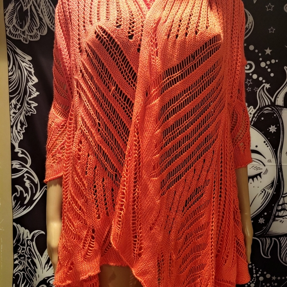 Sweater - Picture 5 of 5